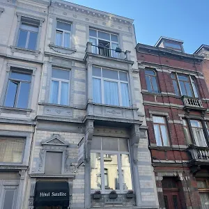 Hotel Satellite, Brüssel
